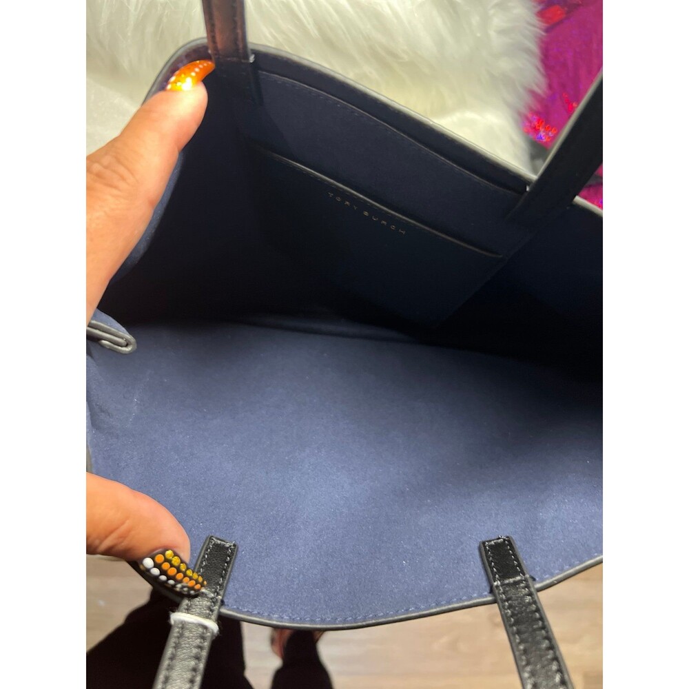 Tory Burch Black Tote with Gold Stars - Picture 5 of 7